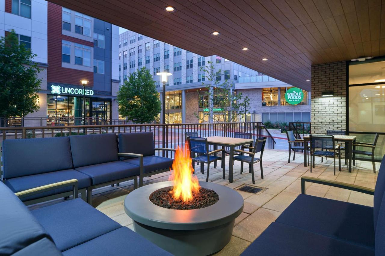 Hampton Inn Towson Downtown Exterior foto